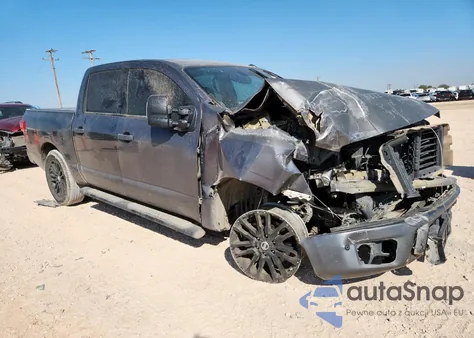 2019 Nissan Titan Platinum Reserve z USA, uszkodzony, nr VIN 1N6AA1E67KN529291